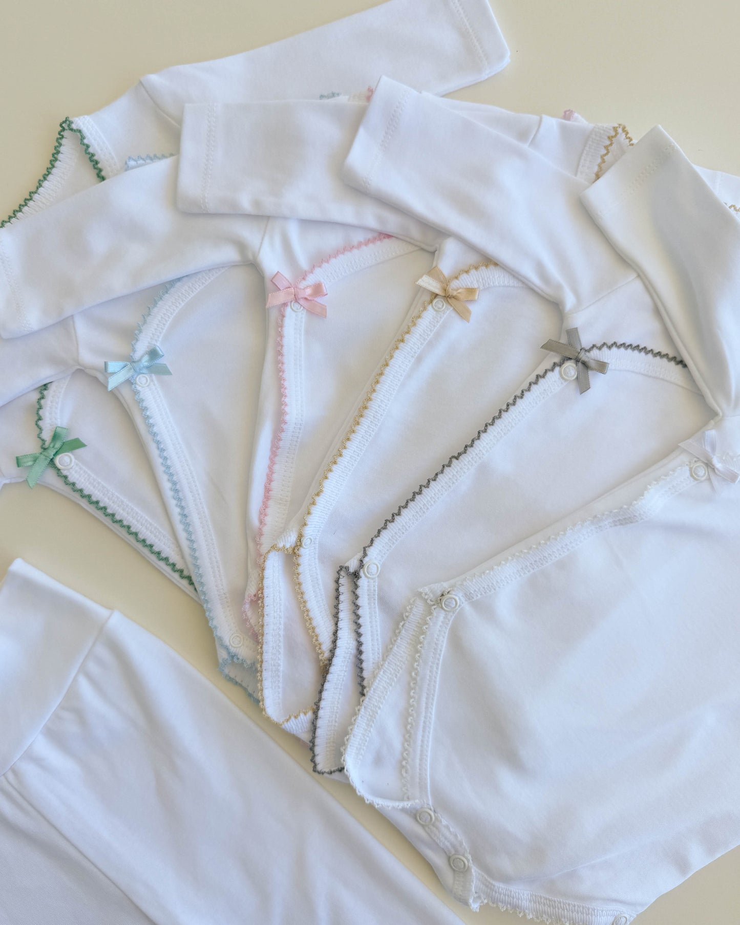 Lia Essential Set