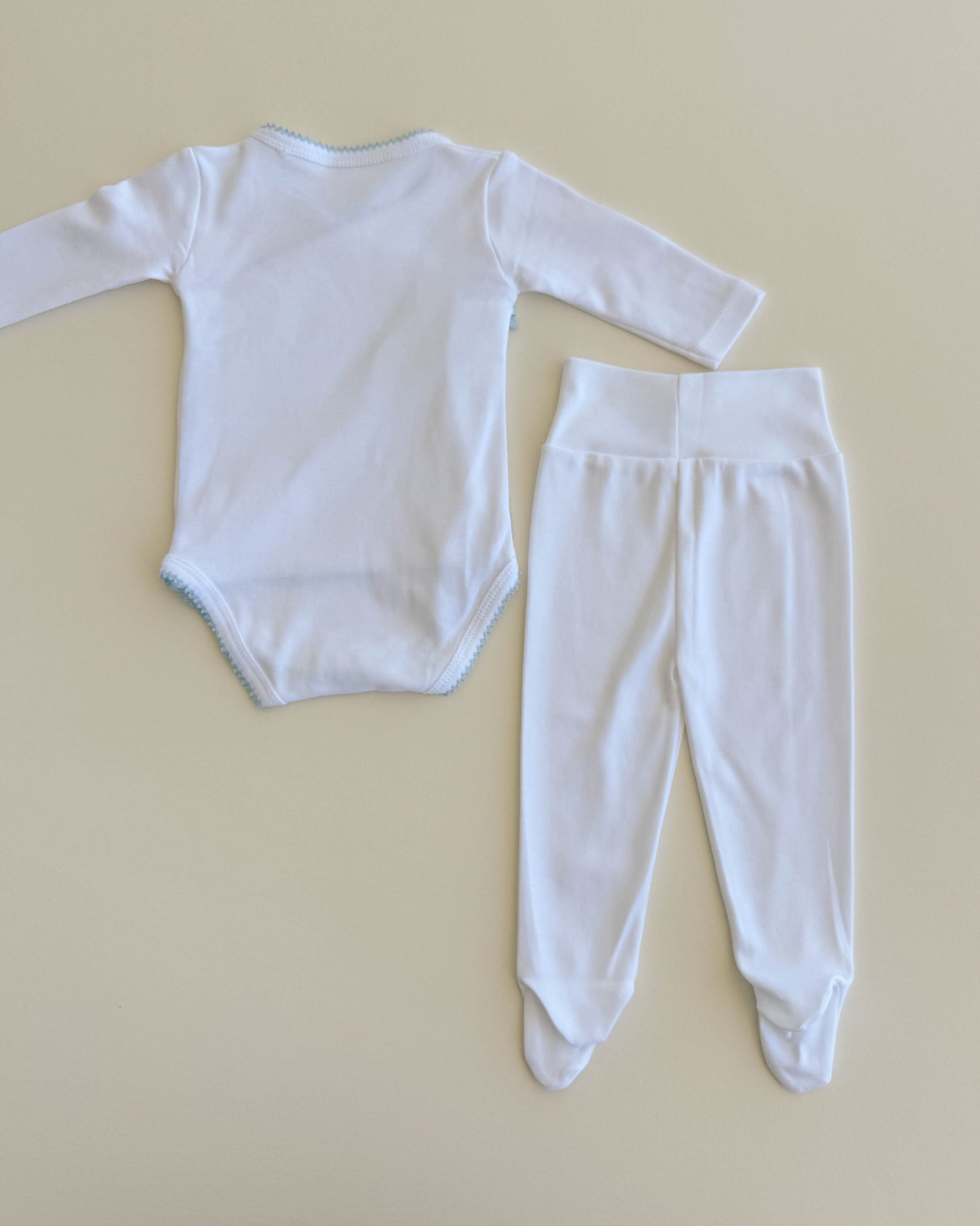 Lia Essential Set